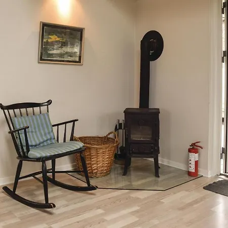 Hébergement de vacances Three-bedroom Holiday In *