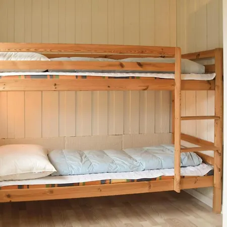 Hébergement de vacances Three-bedroom Holiday In
